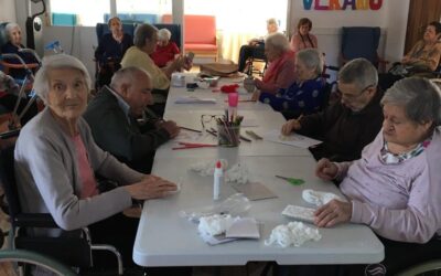 Mañana de martes con actividades de laborterapia